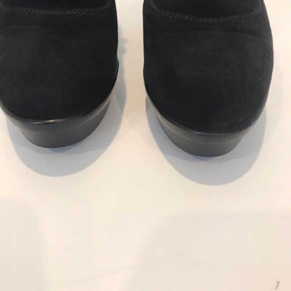 Tod’s Black Suede Platform Ankle Boots - Picture 6 of 11